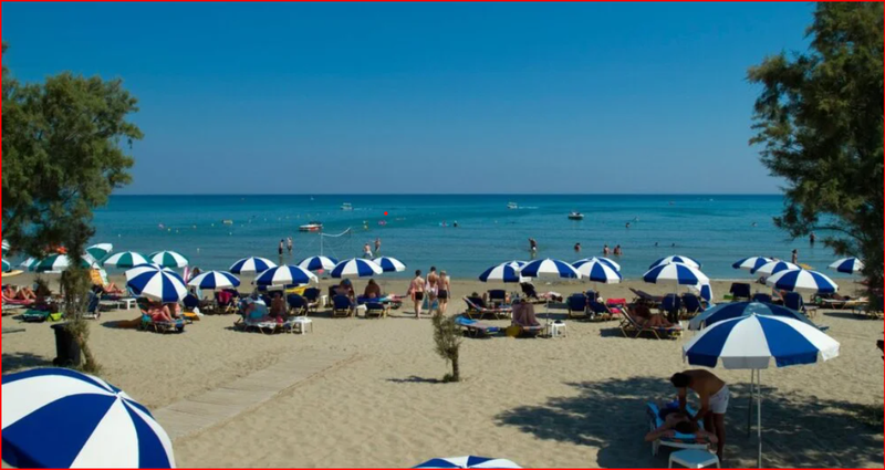 Greqia ndryshon ligjet – 50% e zonës së plazhit pa shezlongë privatë IMG 9156