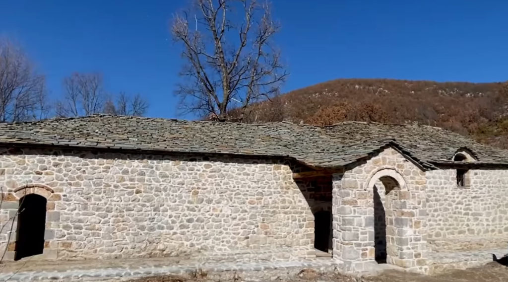 VIDEO/ Rama: Kisha e rilindur e ”Shën Mërisë” në Barmash, monument kulture i kategorisë së parë Screenshot 2024 02 23 083425