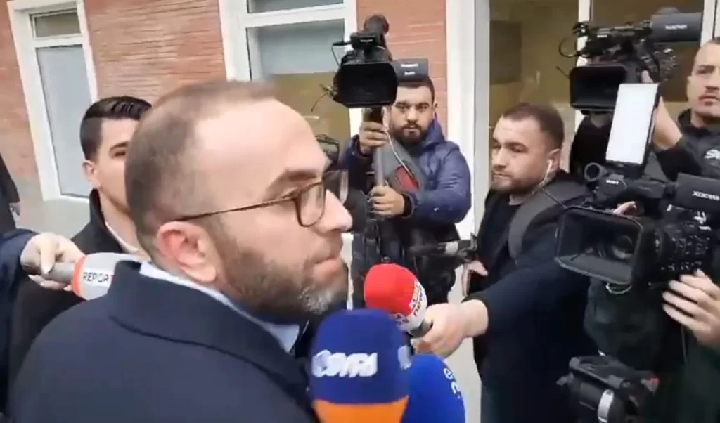 bardhi