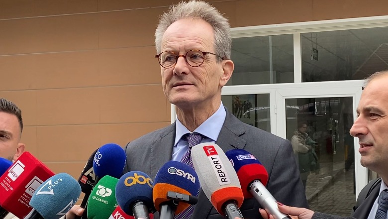 Kaosi në Kuvend, ambasadori holandez: Për të ardhur keq, ktheni normalitetin! Ka mbetur peng Reforma Zgjedhore 1709294465 reinoutvos