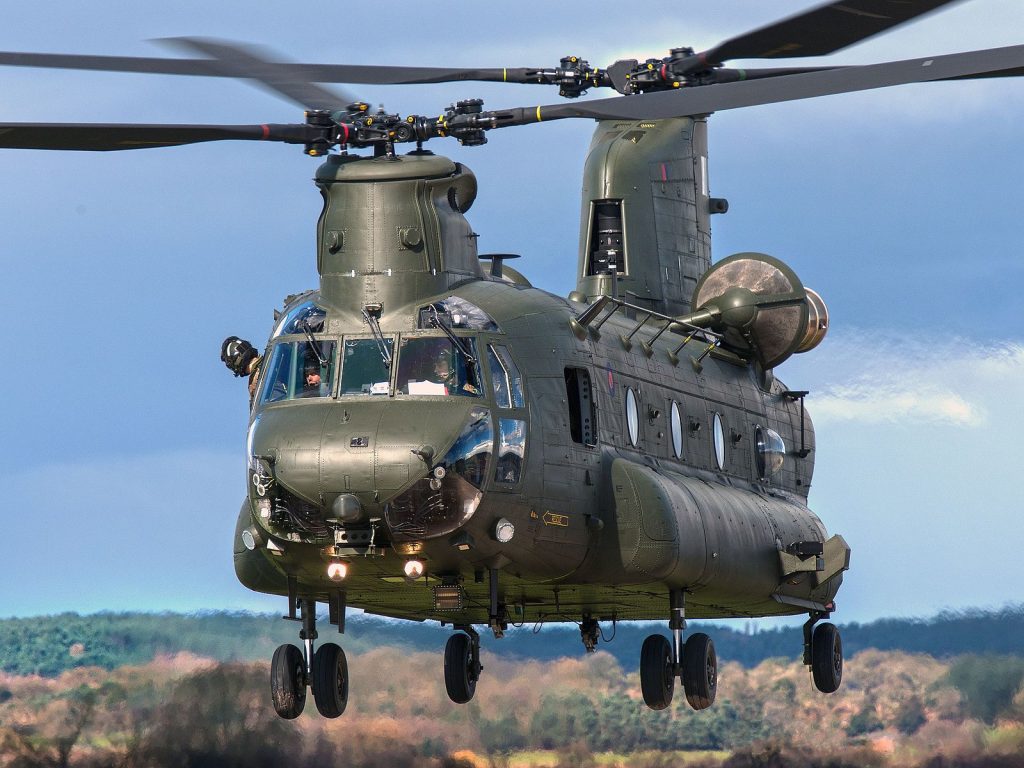 Pas Kuçovës, Shqipëria “ringjall” edhe Farkën – Vlera e investimit 778 milionë lekë. Do të akomodohen helikopterët “Chinook” IMG 9872