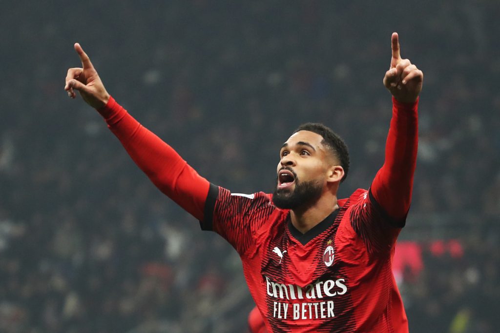 Milan pret Slavia Praguen në ”San Siro”, në fushë Liverpool dhe Roma Ruben Loftus Cheek Milan celebrate