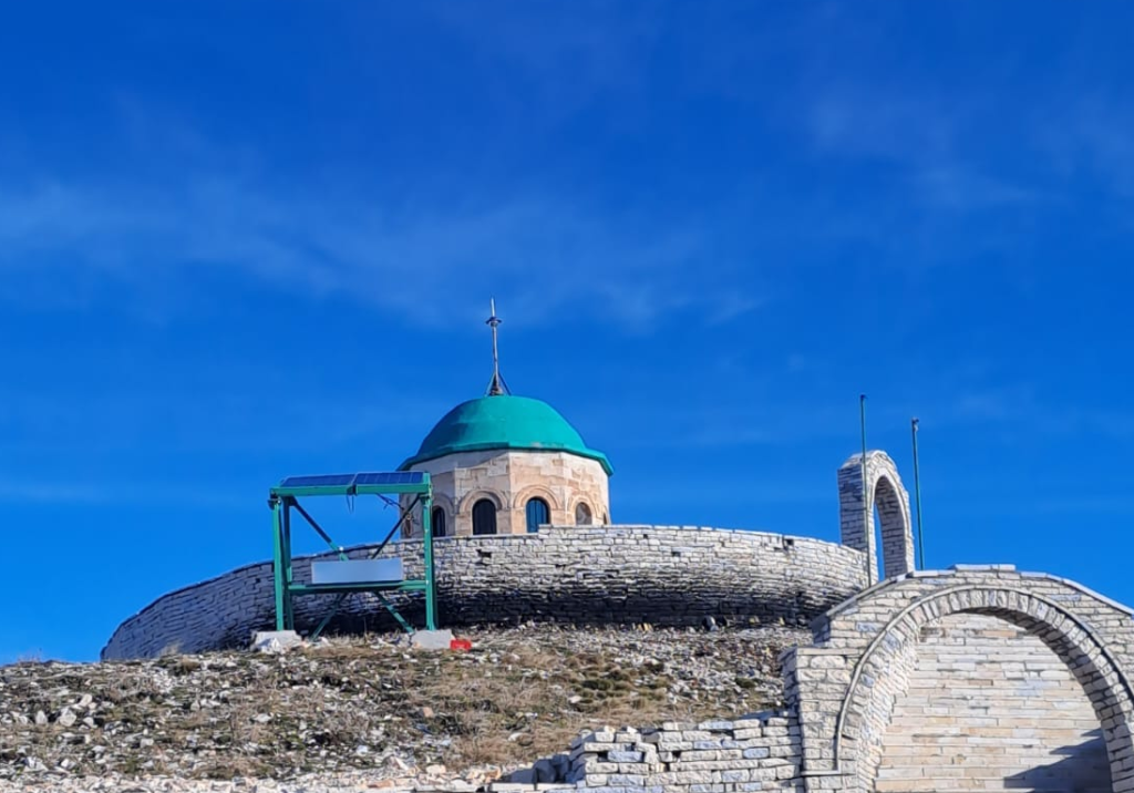 VIDEO/ Festa e Sulltan Nevruzit, Rama uron me pamjet përrallore nga mali Sevaster në Selenicë Screenshot 2024 03 22 082650