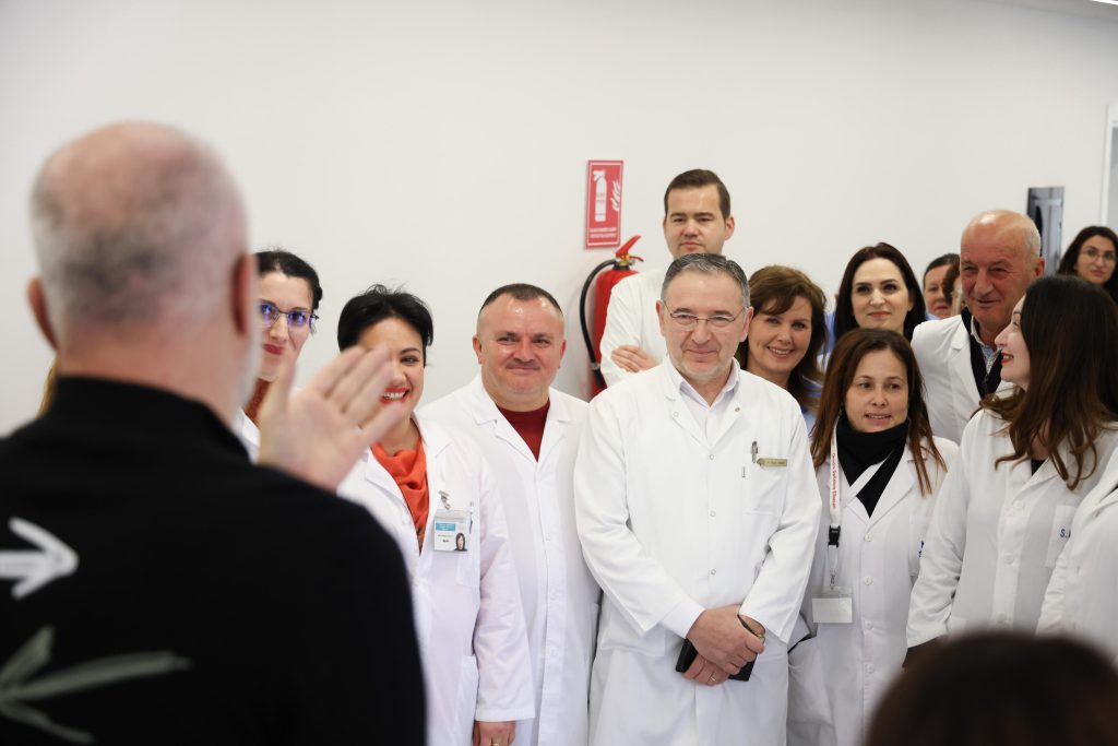 FOTO/ Rama dhe Koçiu në godinën e re të Poliklinikës së Specialiteteve në Elbasan: Do rrisim pagat e infermierëve 3 WhatsApp Image 2024 03 02 at 15.06.17 1