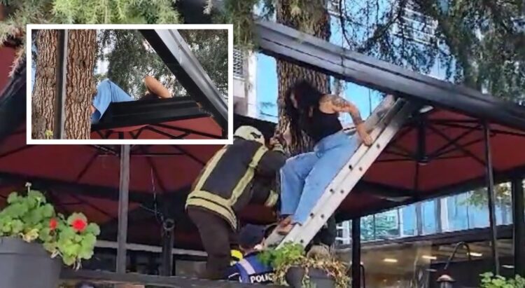 E rëndë/ Vajzën e hedhin nga kati i dytë i hotelit në Durrës, bie sipër çadrave të lokalit vajza
