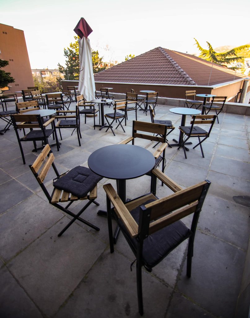 438031700 984622303033431 4102490110496999204 n