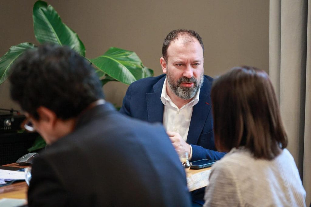 438093317 756950519859806 1300631851041530249 n