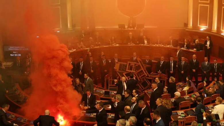 Arrestimi i Berishës, Freedom House: Grupi i tij përpjekje për destabilizim, partitë të largojnë minuesit e demokracisë IMG 1106