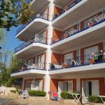 Krim në Dhërmi, qëllohet me armë recepsionisti i një hoteli. Dyshohet i vrarë, autori ka ikur në Greqi 1 1717684700 20180907084540largejpg
