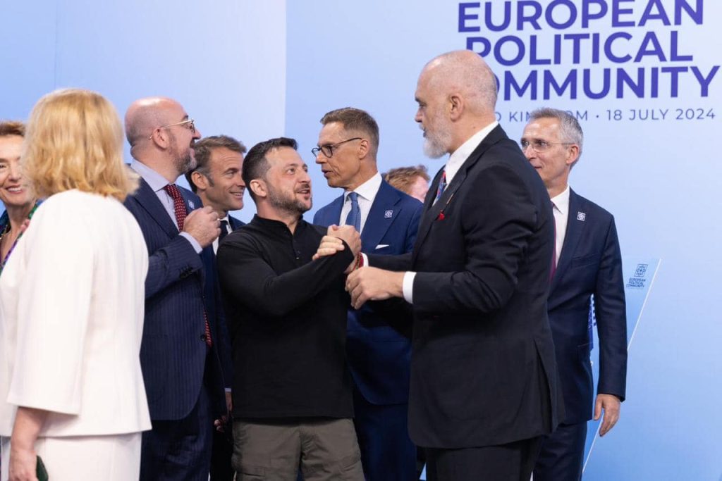 Nga mbreti Charles tek Macron, Rama poston albumin me foto të takimeve me liderët e Europës 2 451583003 1039266614235666 8552302661812811787 n