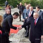Halit Valteri kallëzon Tedi Blushin në polici për grushtin, këshilltari i PL-së: U provokova, mori përgjigjen e merituar 3 640 0 veliaj dhe meta foto