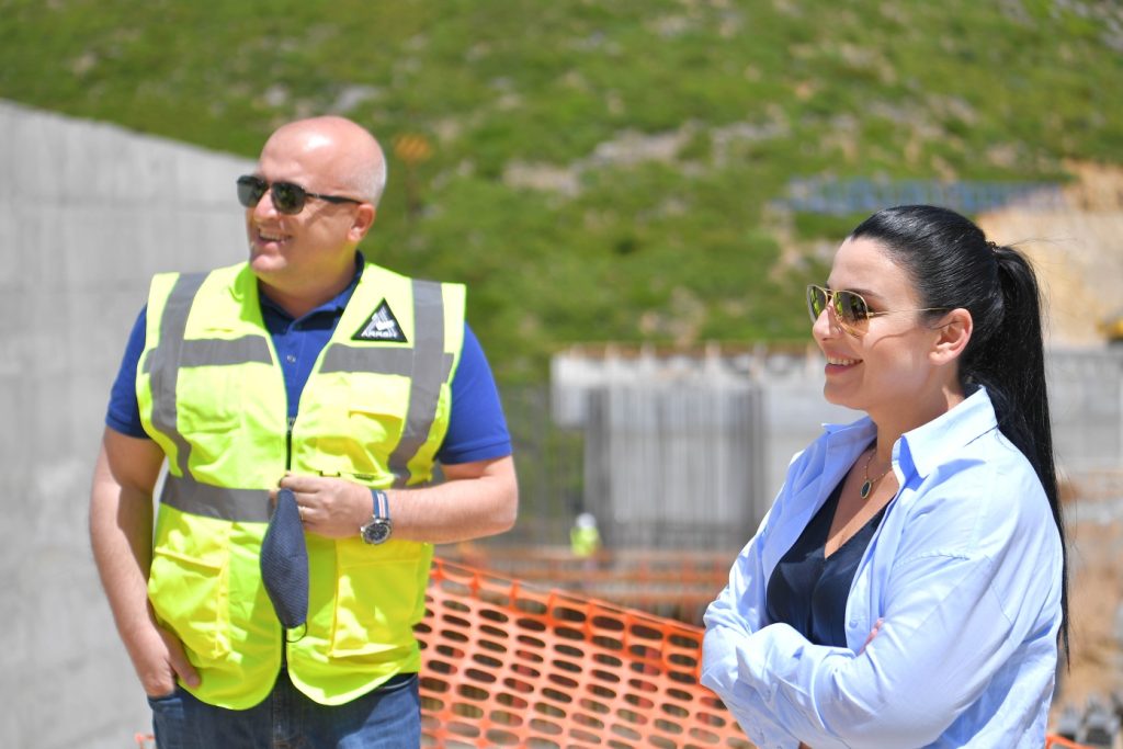 Zv/kryeministrja Balluku në bypass-in e Vlorës: Asnjë tolerancë për abuzuesit e hapësirave publike përgjatë akseve rrugore Balluku 1