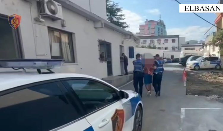 Lëvizte me armë dhe… Arrestohet 21-vjeçari IMG 7157