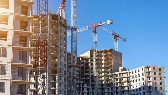 Punëtori ra nga kati i 5-të i pallatit në ndërtim dhe vdiq, ndalohet drejtuesi teknik në Tropojë 640 0 1711433400xndertime 208