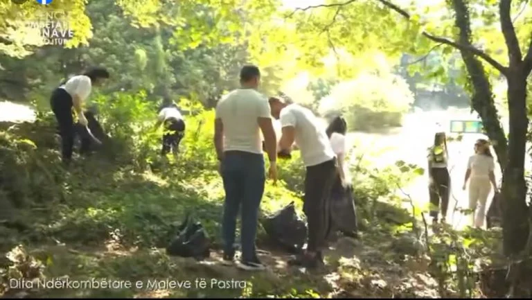 Nisma “10 parqe në 10 ditë”, Rama: Aksion pastrimi i parqeve kombëtare nga Alpet deri në Llogara IMG 8172