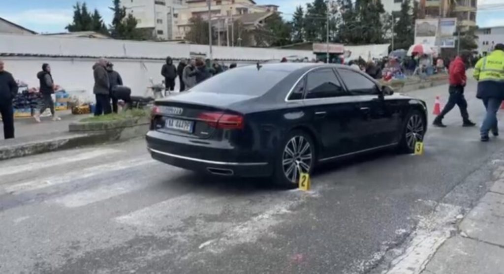 E reja përplas 18-vjeçarin te vijat e këmbësorëve në Tiranë IMG 8237