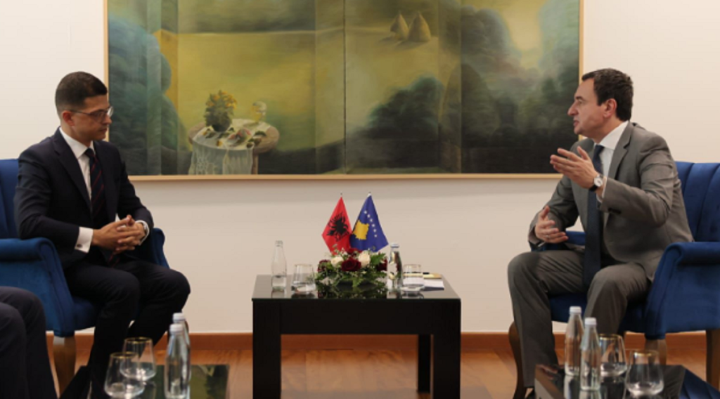 Nga mbrojtja tek stabiliteti rajonal, zbardhet takimi i ministrit Pirro Vengu me kryeministrin Albin Kurti pirro vengu