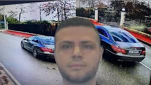 Vrasja e Elton Javorit në Fier, arrestohet Kreshnik Gashi, ende në kërkim i vëllai IMG 8942