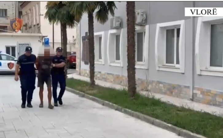 Kërcënoi me vrasje fqinjin, arrestohet 51-vjeçari VLORE 1 726x450 1