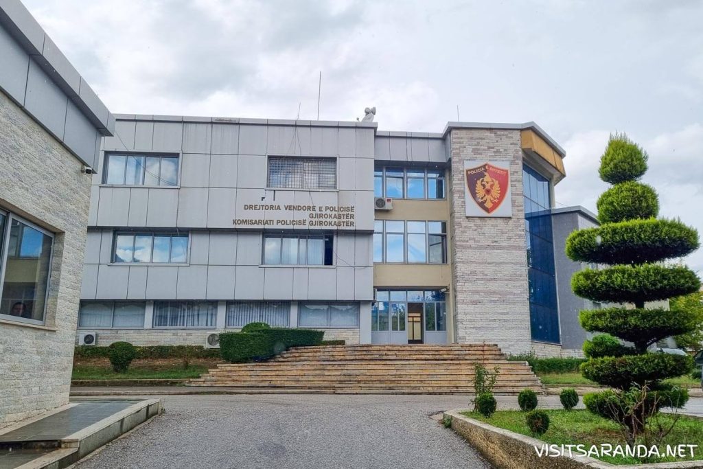 Fotografoi një person pa dijeninë e tij dhe i publikoi foton, ja çfarë i ndodhi 38-vjeçarit gjirokastra police station 1