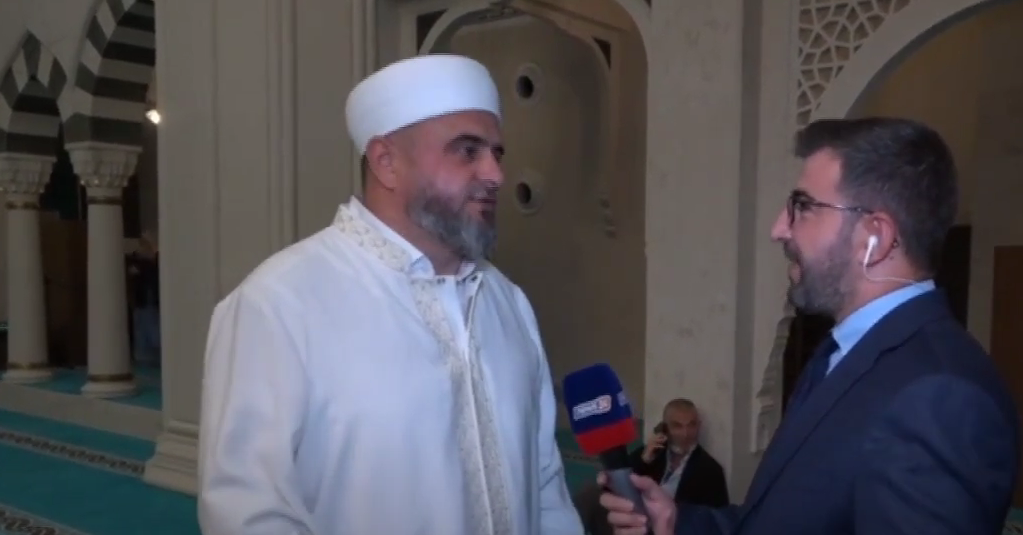 Imami i Xhamisë së Namazgjasë, Teqja tregon dhuratën e veçantë nga Erdogan: U preka që në momentin… Capture 10