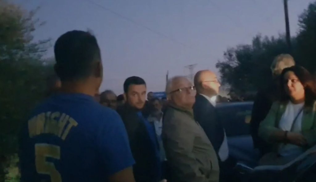Qytetarët në hall duan të lëvizin, sherr me mbështetësit e PD-së Capture 31