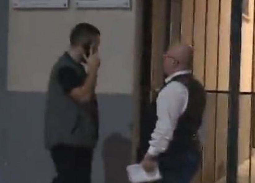 Meta në paraburgim, ja personi i parë që e vizitoi 1 Capture 9 1