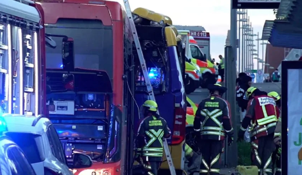 Aksident i rëndë në Gjermani! Përplasen dy autobusë, 50 të plagosur gjermani