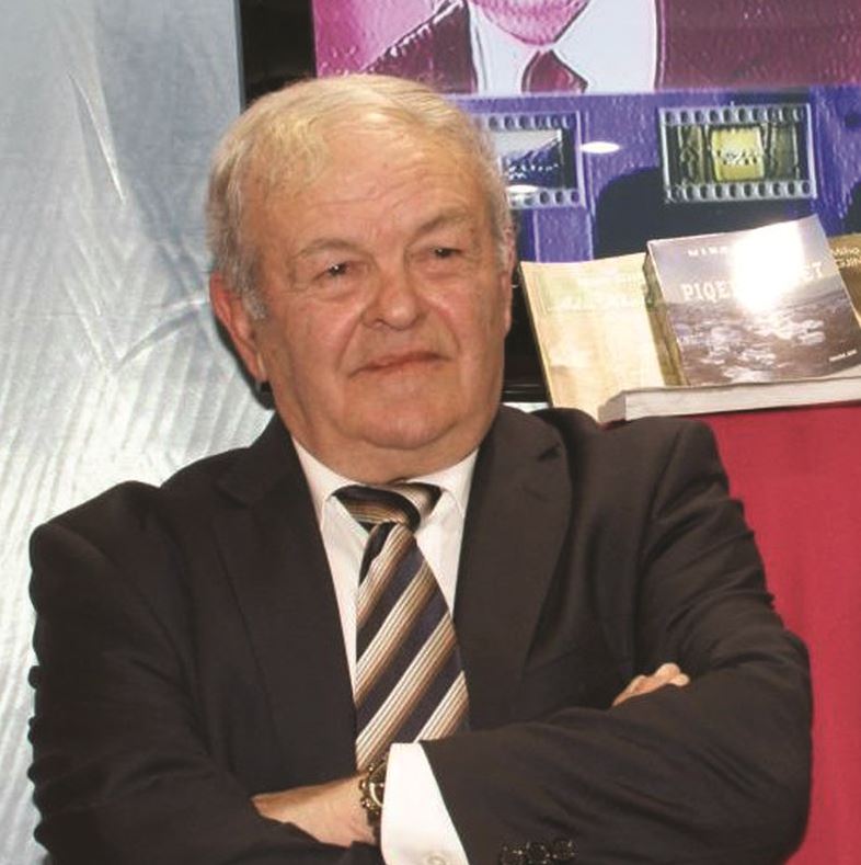 “Brezi i artë i aktrimit”, Miho Gjini promovon librin me figurat e shquara miho gjini01