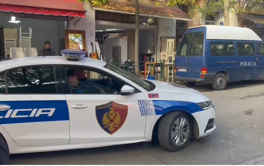 Grabitje, të dehur në timon dhe…/ Arrestohen 6 persona në Tiranë IMG 9926
