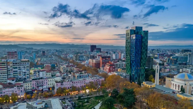 “Dimensión Noticias”: Shqipëria destinacion për 2025 Tirana