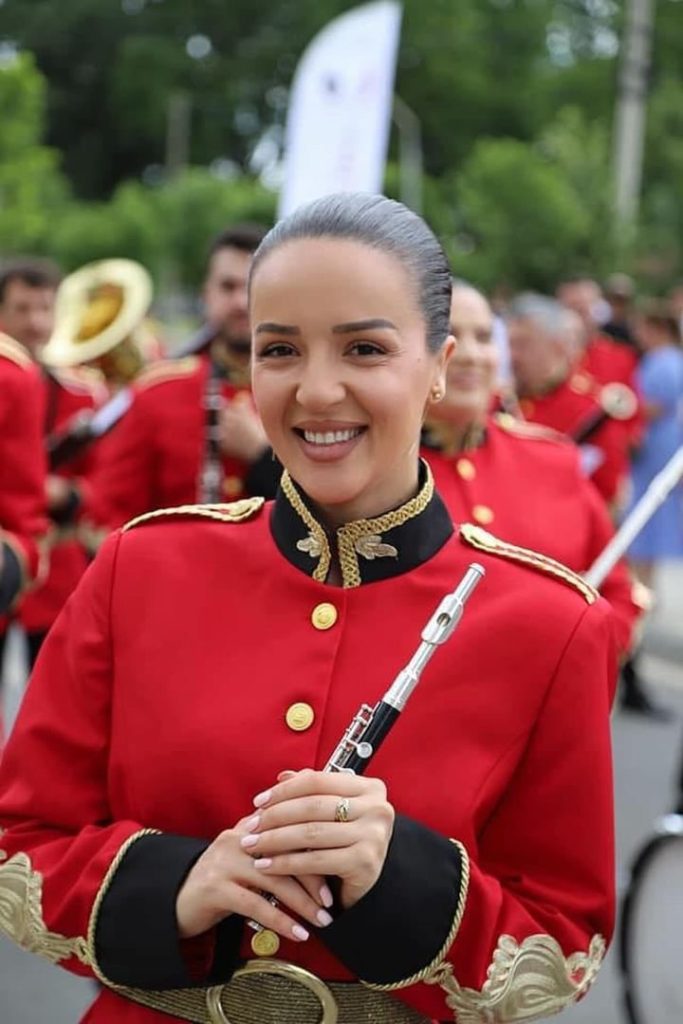 Muzikantja Etnika Beqrama po korr suksese në skenat ndërkombëtare 4 WhatsApp Image 2024 11 07 at 17.44.12