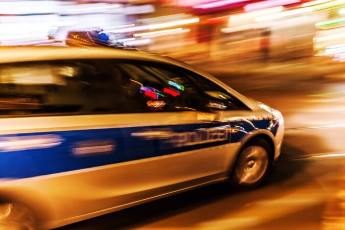 Gjermani, arrestohet “xhepisti” shqiptar polizei blaulicht verfolgungsjagd scaled 1 675x450 1