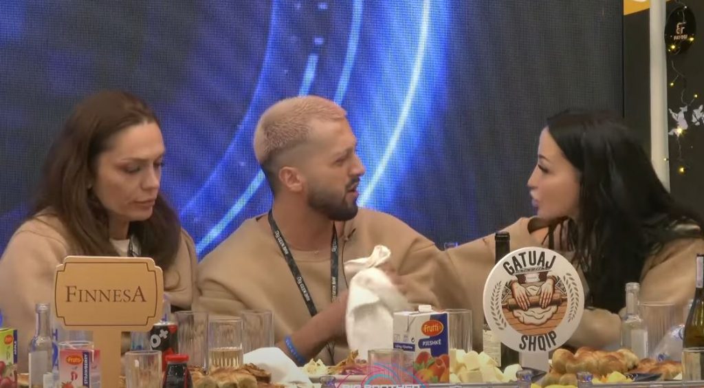 Xheneta prish sfidën, akuzon Gjestin që e ka goditur Capture 8