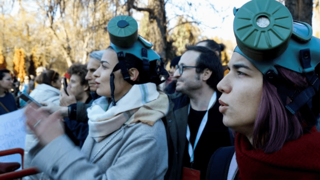Ndotja e ajrit, qytetarët në Shkup vijojnë me protestat IMG 0642