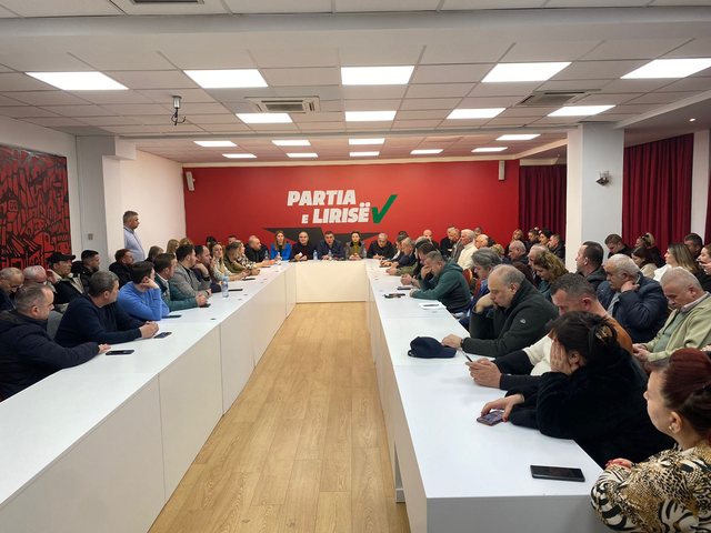 Blushi: Më 1 shkurt mbledhim Konventën e Tiranës. Votë masive për PL dhe Metën në zgjedhje 640 0 43eb8a0d 4b89 4f63 aaf8 fc83963ac440 1737052119