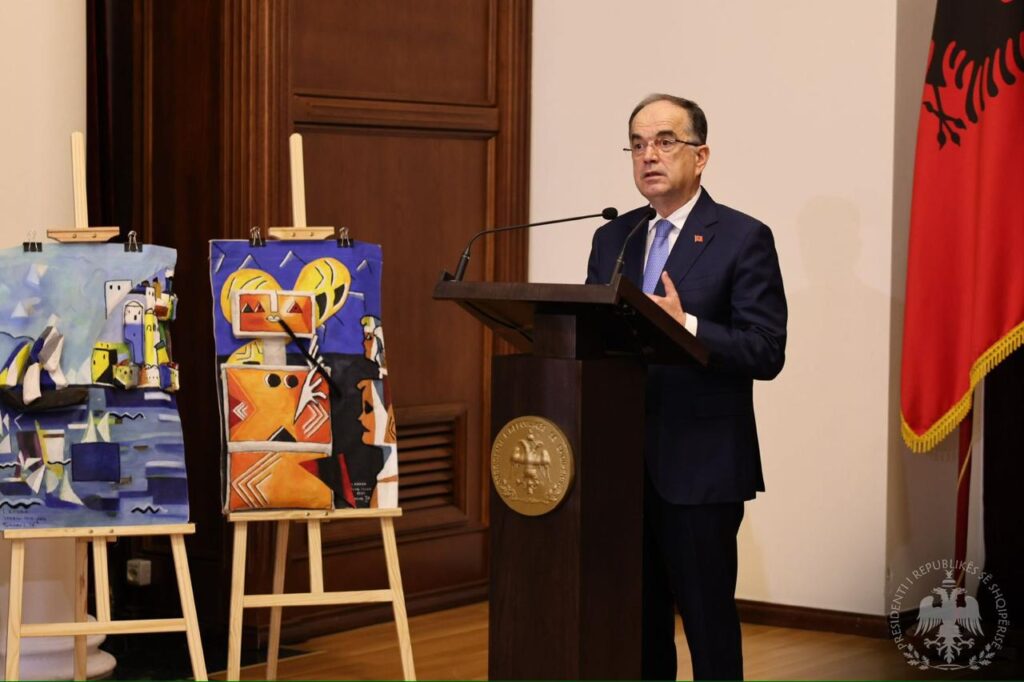 ''Një copëz arti'' nga Tetova në Presidencë, Begaj: Vijoni me ruajtjen dhe promovimin e traditës 7 WhatsApp Image 2025 01 17 at 14.46.14