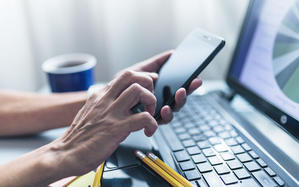 Historia në epokën dixhitale: Demokraci apo diktim? digital services feature