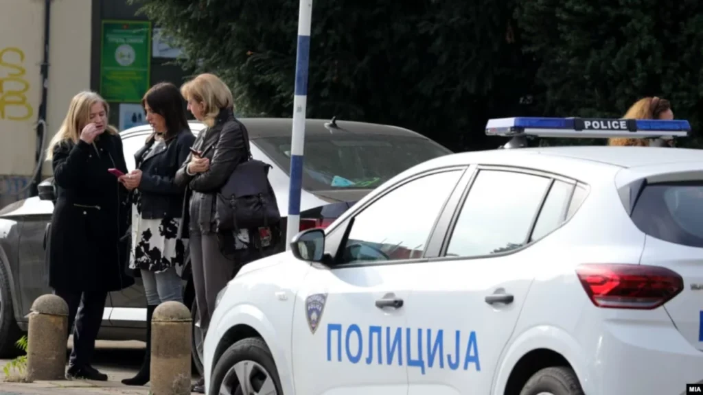 05820000 0aff 0242 5026 08dacbaca271 w1023 r1 s sd