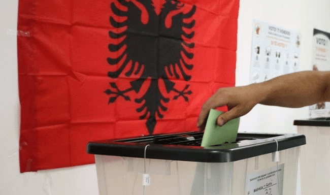 Zgjedhjet e 11 majit: Zbulohen tre skenarë për votimin dhe numërimin elektronik IMG 1275