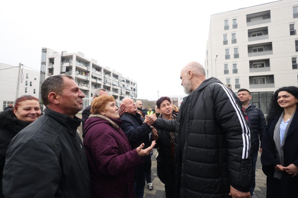Lagjja e re “5 Maji”, Rama: Shembëlltyrë e Rilindjes pas tërmetit, jeta e 428 familjeve ka ndryshuar 3 WhatsApp Image 2025 02 25 at 14.54.18