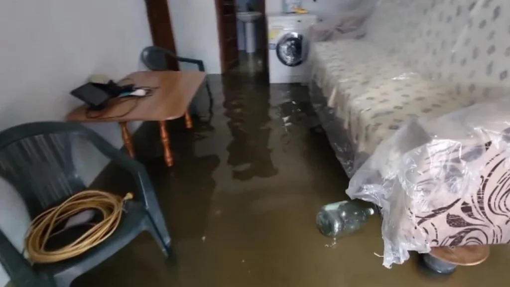 Rëndohet bilanci i përmbytjeve në Durrës, shkon në 479 numri i familjeve të dëmtuara oo sd
