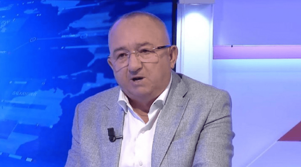 Eksperti Shuperka: 38,8% e shqiptarëve duhanpirës roland shuperka