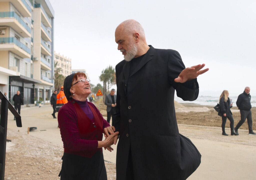 Shëtitorja e re e plazhit të vjetër, Rama: Marrim 100 metra det 6 WhatsApp Image 2025 03 12 at 15.16.23 1