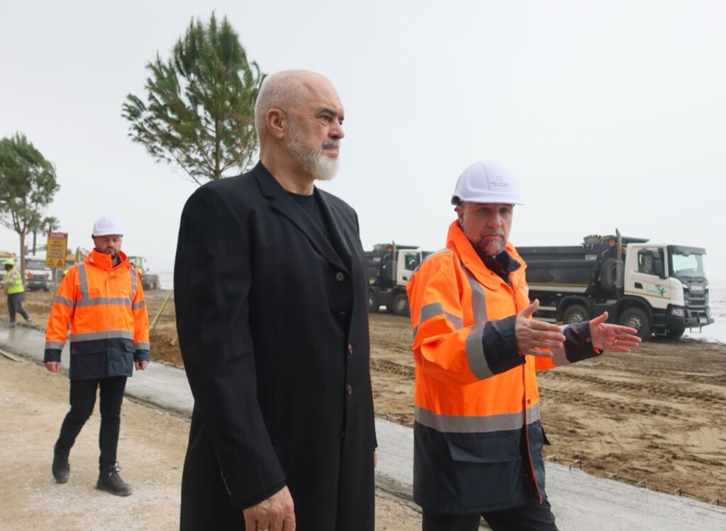 Shëtitorja e re e plazhit të vjetër, Rama: Marrim 100 metra det 2 WhatsApp Image 2025 03 12 at 15.16.27