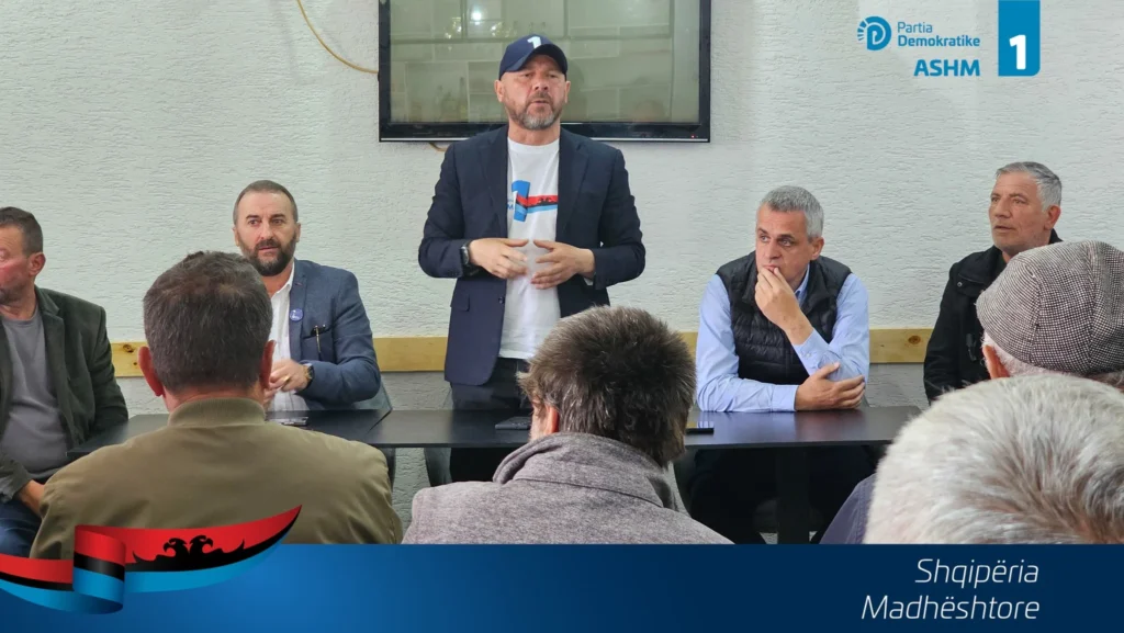Dhunoi 33-vjeçarin pas takimit elektoral të PD, reagon Xhelal Mziu 492808439 1222082305954490 1185107314193851404 n 1