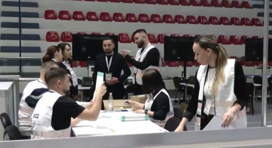 Fletët e votimit për diasporën/ Nis përgatitja e zarfave Capture1 1