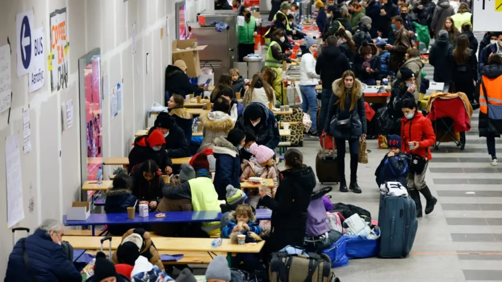 GettyImages 1239190279 sd