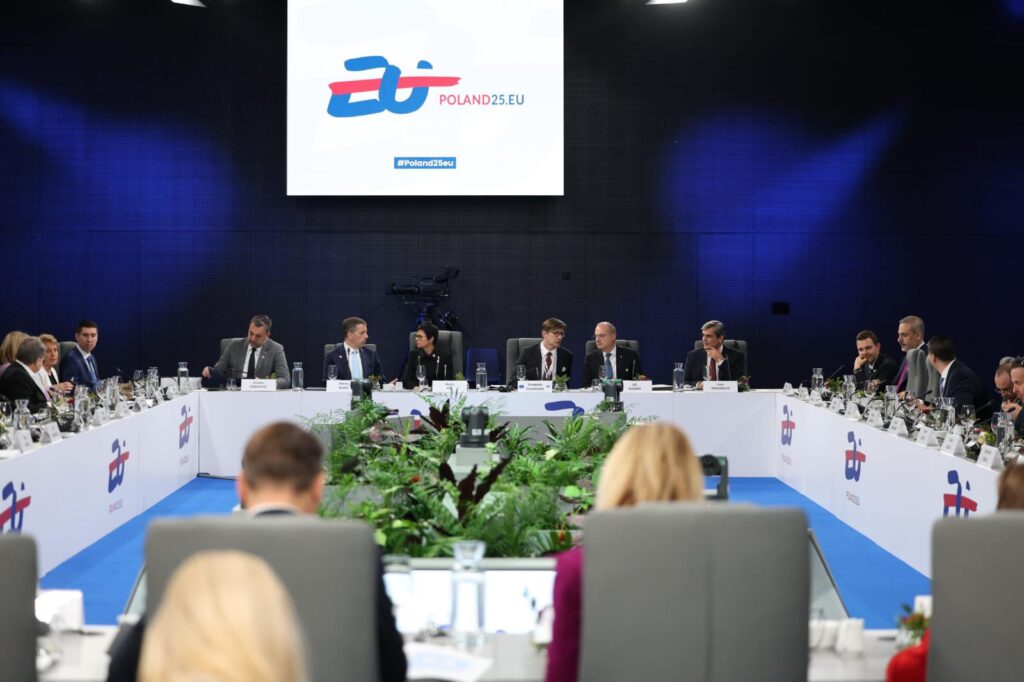 WhatsApp Image 2025 05 08 at 17.01.18 1