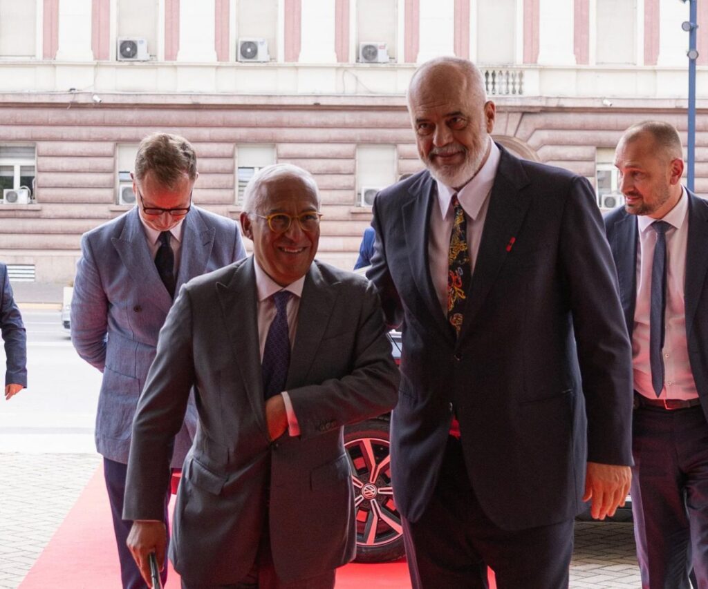 WhatsApp Image 2025 05 15 at 16.28.44